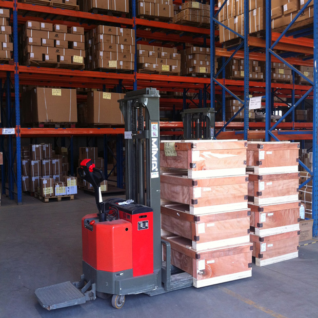 electric pallet stacker have used more than 10 years in client' warehouse