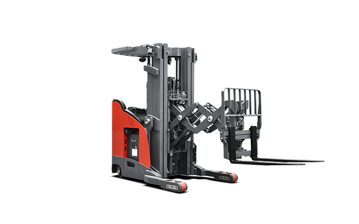 Double deep racking scissors reach truck