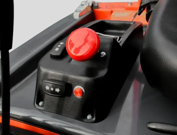MKA Series-Electric Counterbalance Forklift- E‑stop1