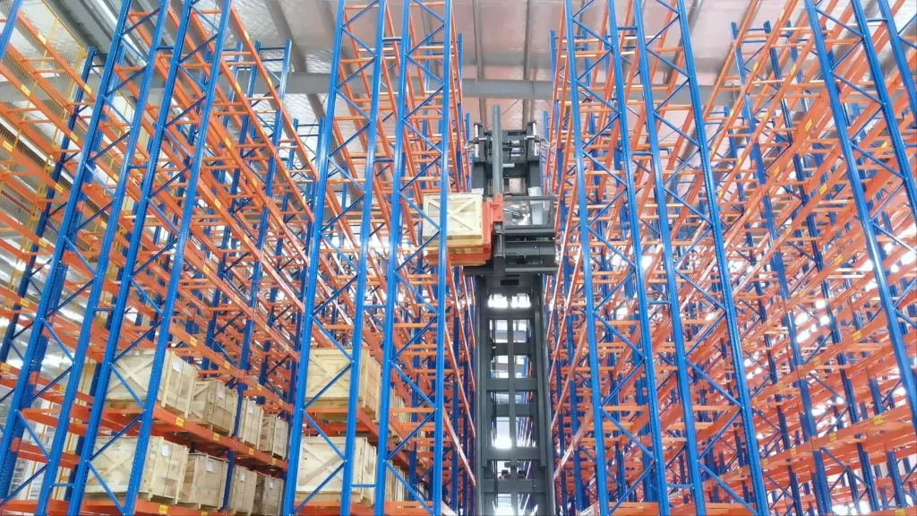 MiMA MCC16 in High-Bay Warehousing